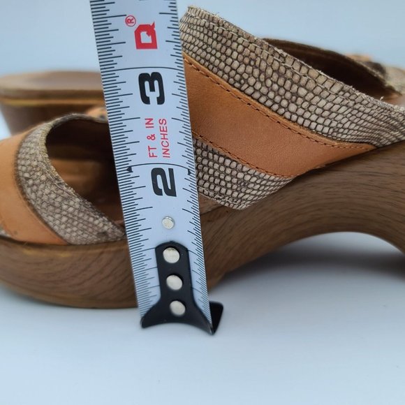 Dansko Jessie Womens Sand Lizard Double Strap Wedge Sandals US 8.5-9 EU 39 - Picture 8 of 15